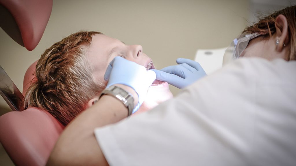 53074 Dentist